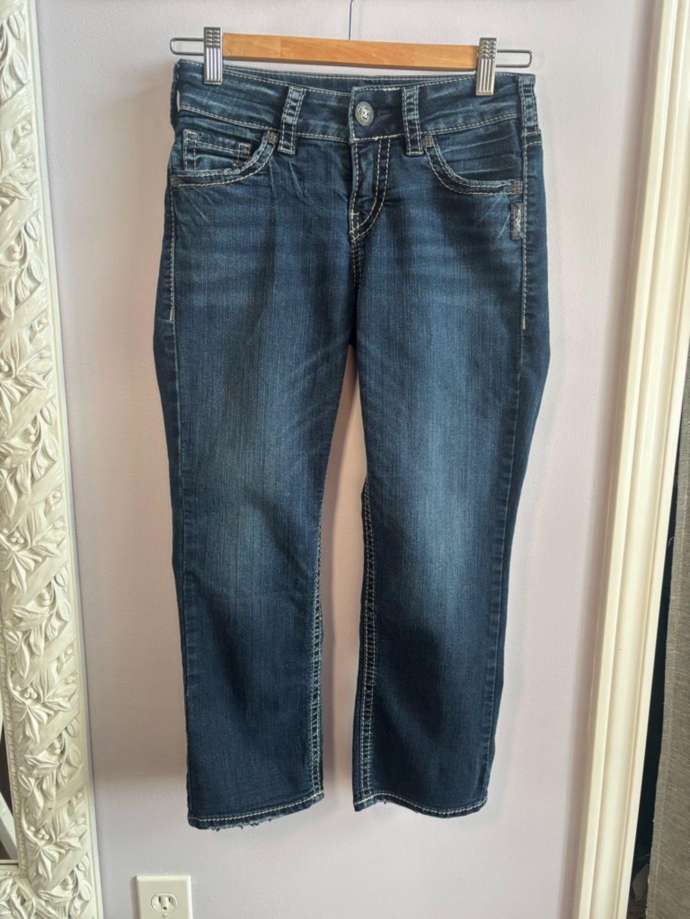 Silver Womens Suki Dark Blue Slim Stretch Straight Capri Jeans Size W26/L22.5